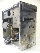 大規模火災から救出されたパソコン